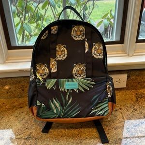 EUC posh peanut backpack in discontinued Mateo print